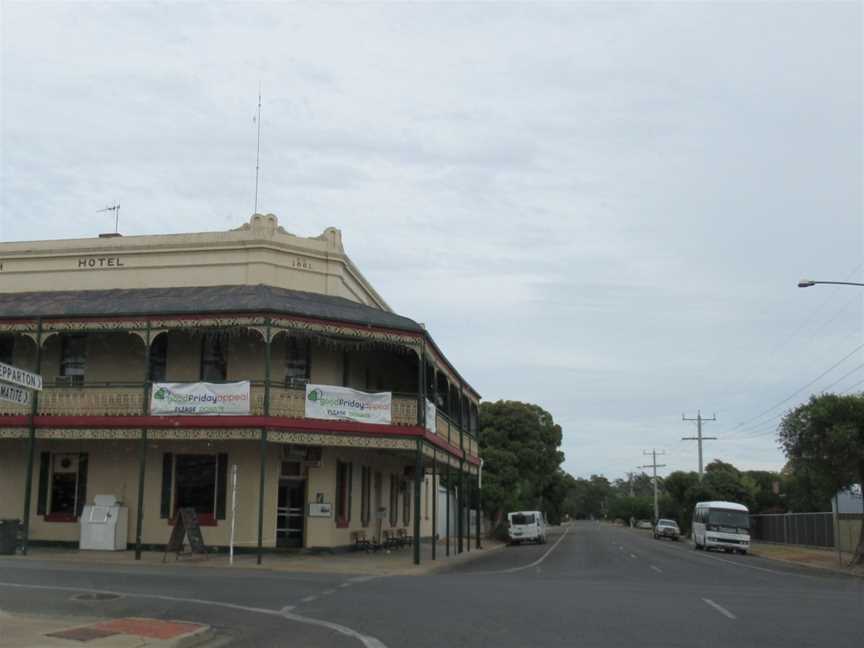 Tungamah Hotel