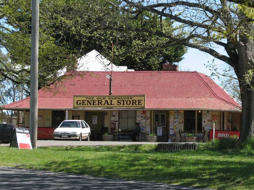 Glenlyon General Store.jpg