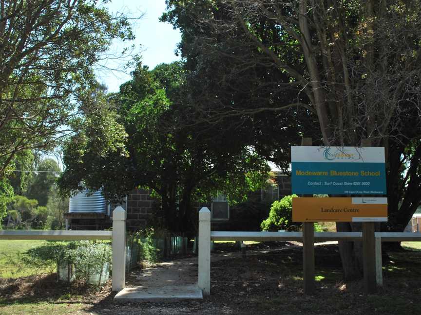 Modewarre Primary School.JPG