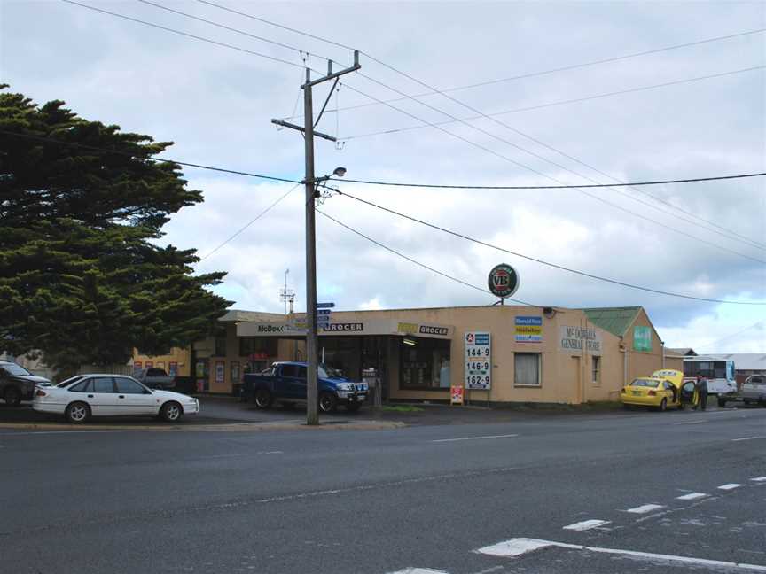 Nullawarre General Store.JPG