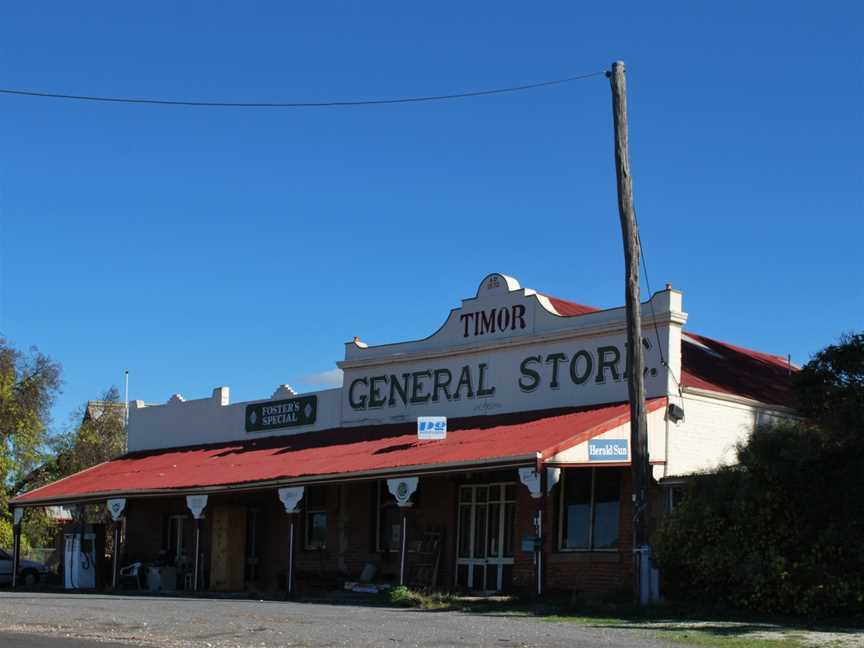 This store, situated on Timor's border with Bowenvale, was the last in the area to close, in 1997. Records show the earliest part of the building in this photo was built 1870–1871 to accommodate the business of Scrafton S. Brown moving from flood-pro