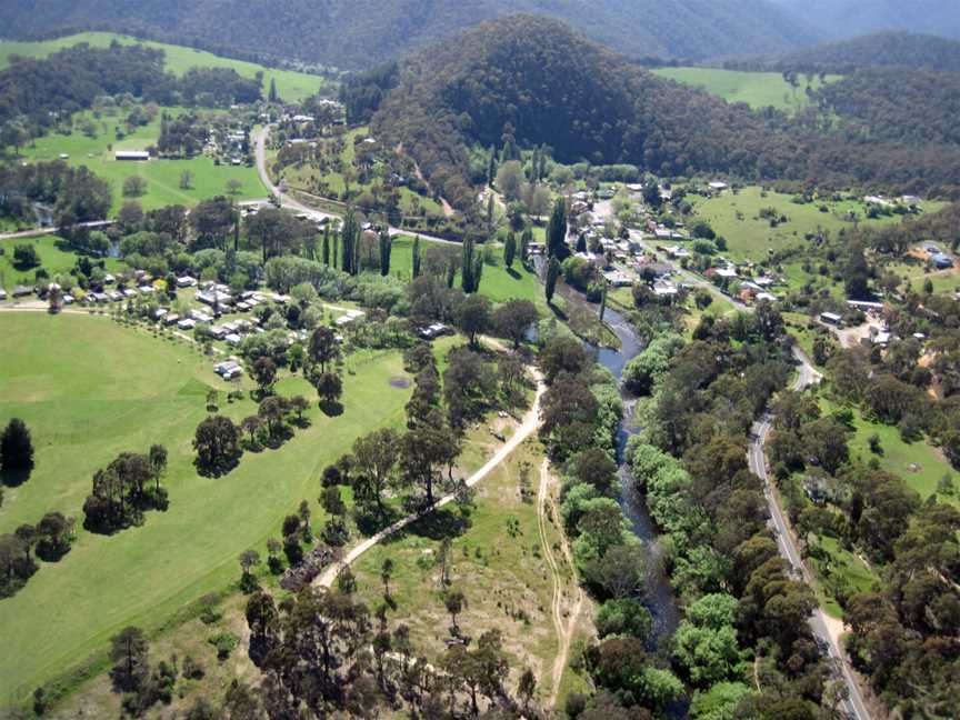 Mitta Mittatownshipfromtheair