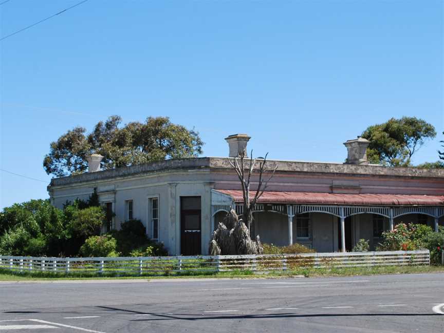 Southern Cross Coughlan's Hotel.jpg