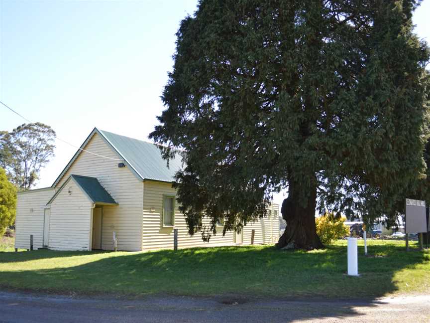 Leonards Hill Public Hall 003.JPG