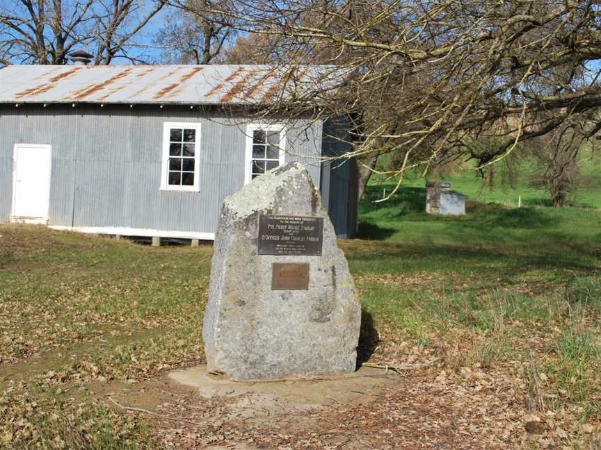 UpperTowongWarMemorial.JPG