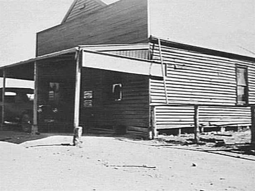 1940 Boinka Streetscape