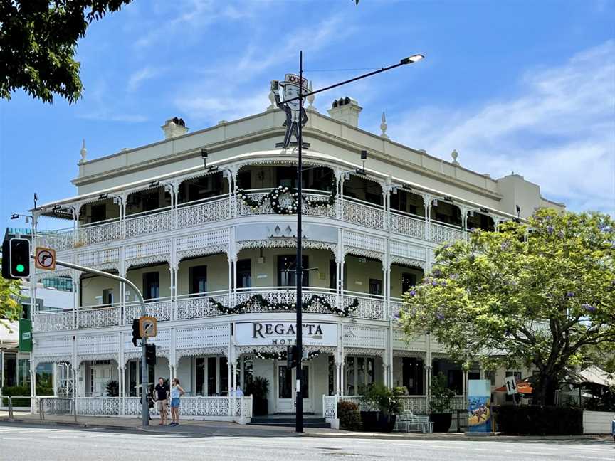 Christmasdecorationsat Regatta Hotel CBrisbane C2020