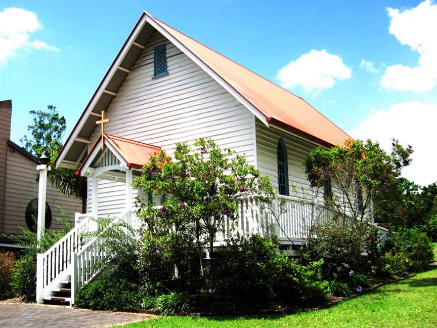 Old St Mark's Anglican Church, Daisy Hill, Queensland, 2010.jpg