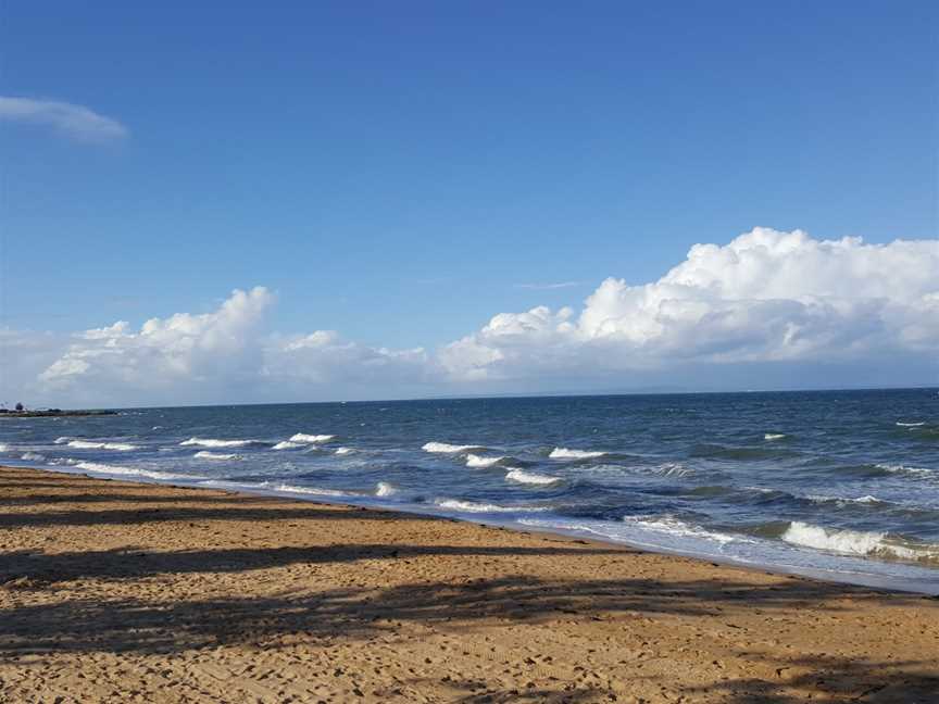 Suttons Beach CRedcliffe