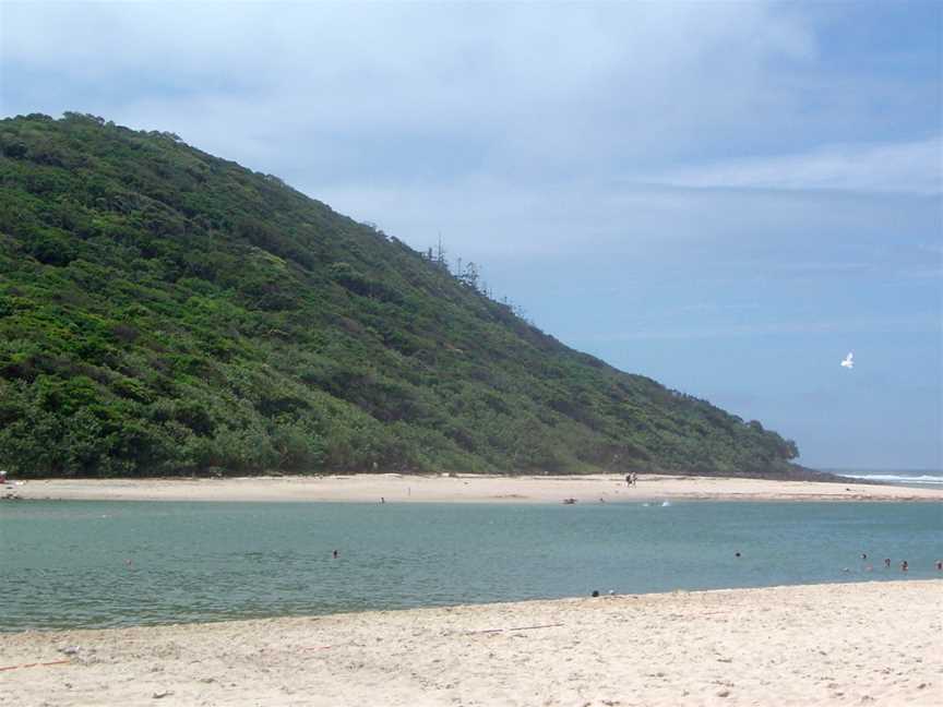 Burleigh Headsand Tallebudgera Creek