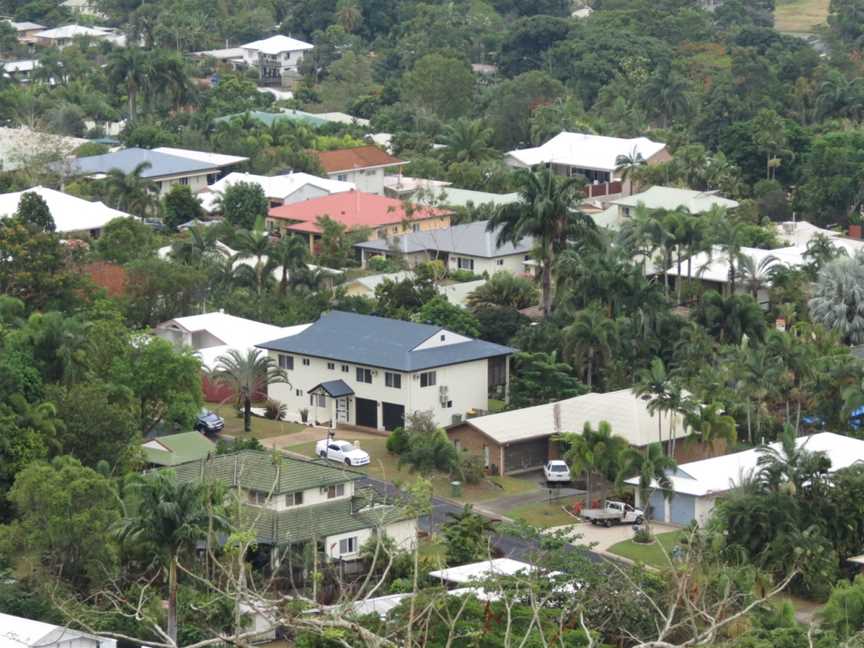 View from Kuranda Scenic Railway, Kuranda - panoramio (2).jpg