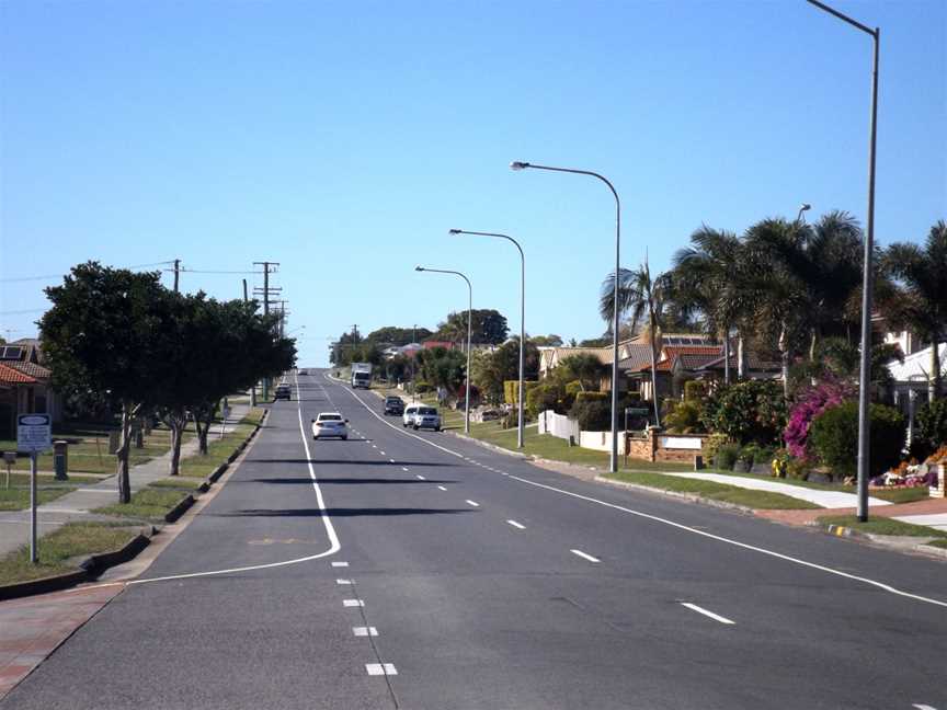 Edwards Street at Raceview, Queensland.jpg