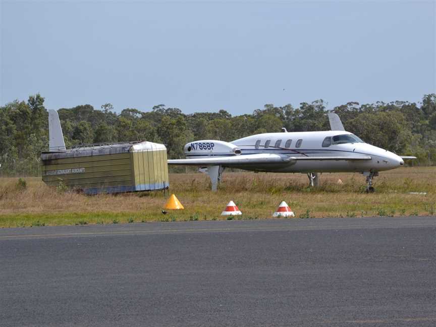 Beech Starship N786BP (16026445165).jpg