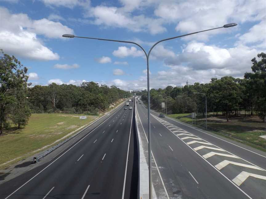 Wembly Roadcrossing Logan Motorwaywest