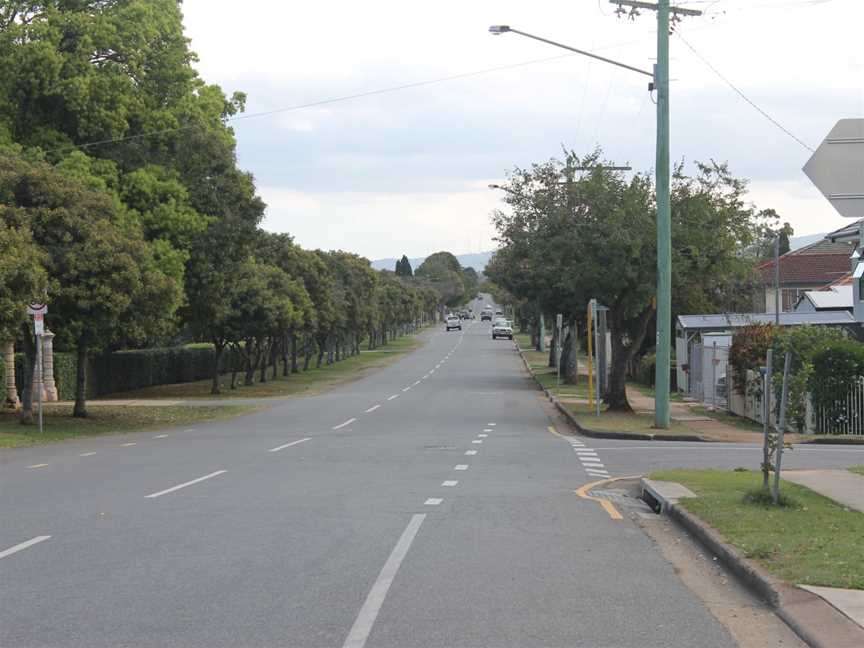 St Vincents Rd, Nudgee - September 2014.jpg