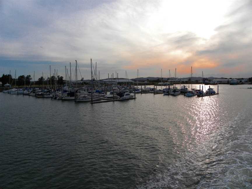 Gladstone Harbour Sunset2010