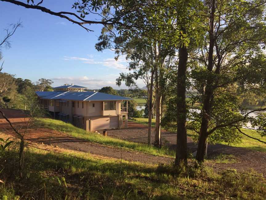 House under construction at Lake Macdonald, Queensland 04.JPG