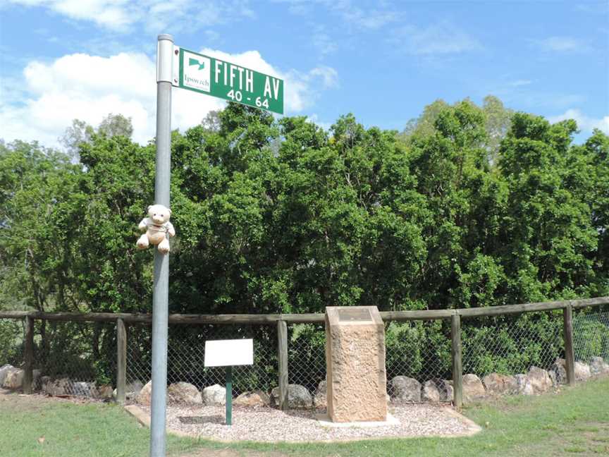 Barellan Point Landing Ground Memorial Cairn C202101