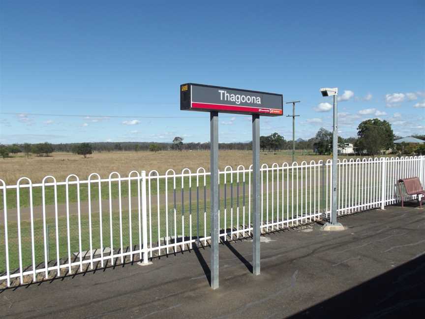 Thagoona Railway Station CQueensland CMay2012