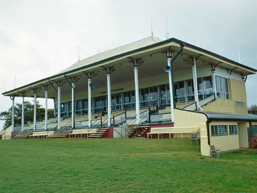 Grandstand, Cluden Racecourse, 2000.jpg