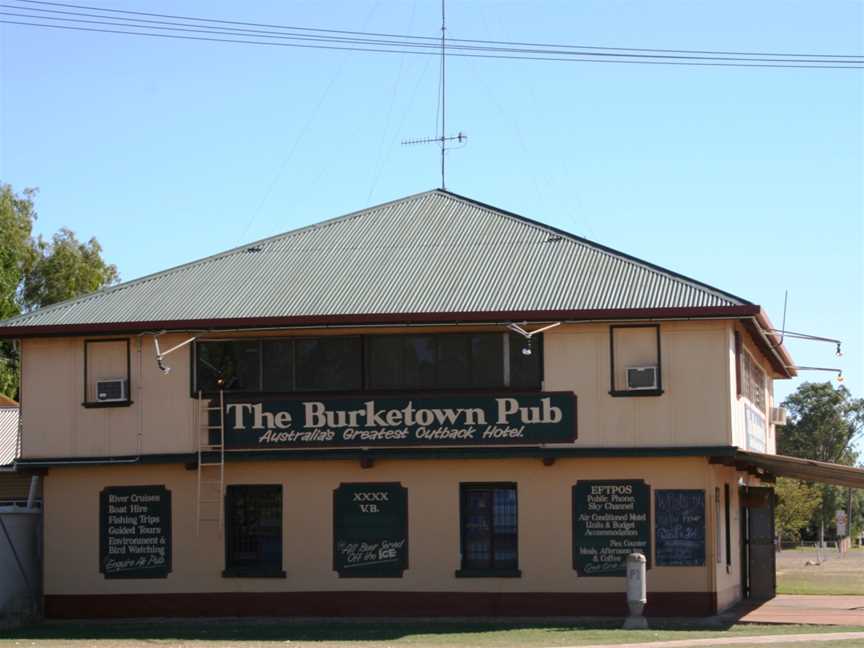 Burketown-pub-gulf-savannah-queensland-australia.jpg