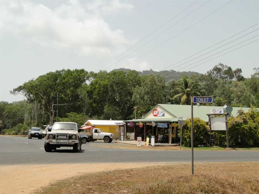 Ayton general store.JPG