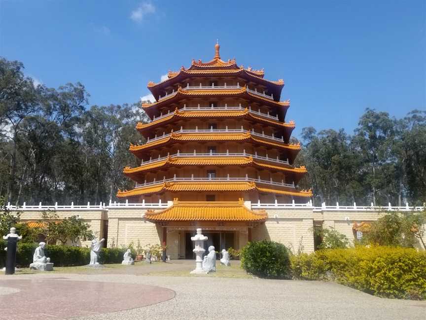 Seven-tiered style of Chung Tian Pagoda.jpg