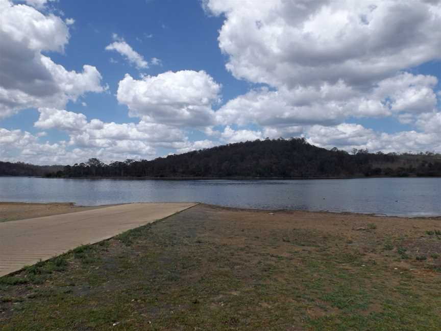 Boatrampat Cooby Dam