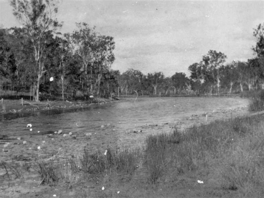 The Lakeat Lakeside C1920