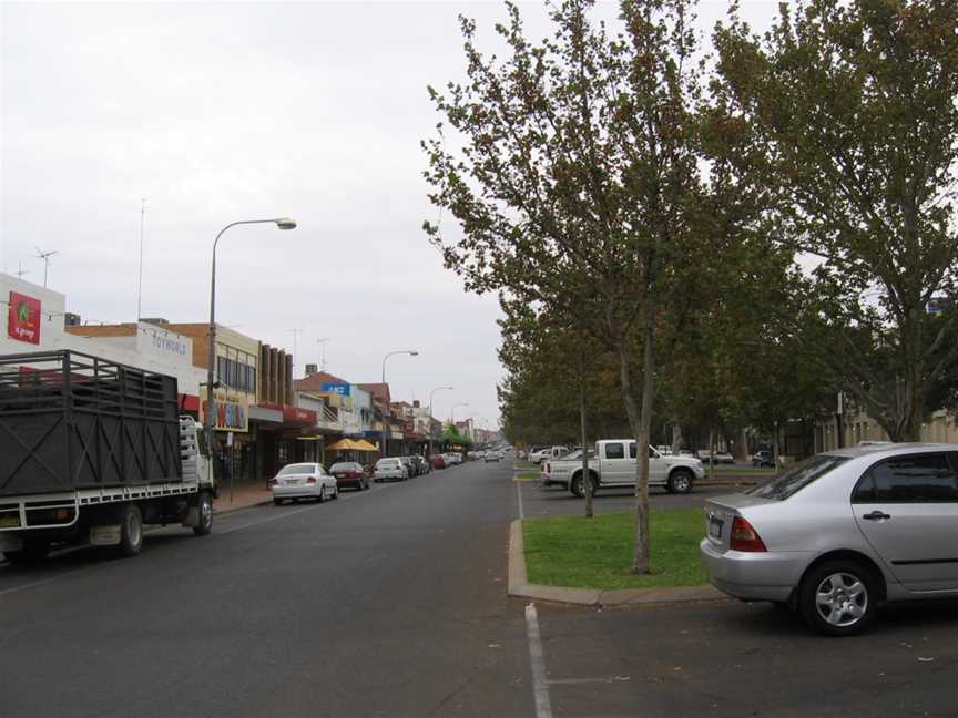 Griffith Main St