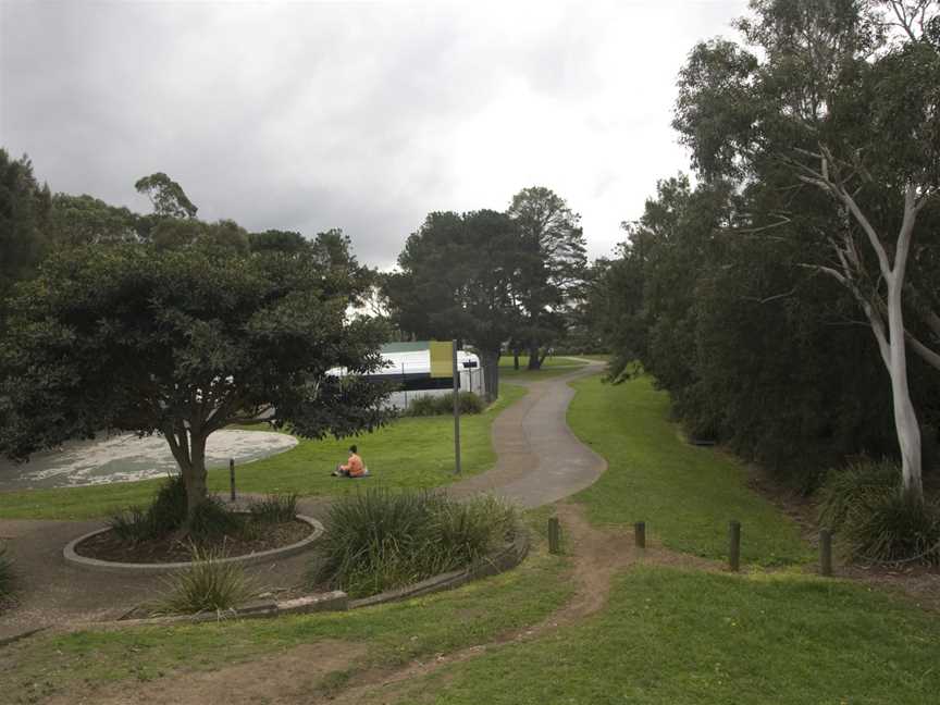 Cooper Street Reserve