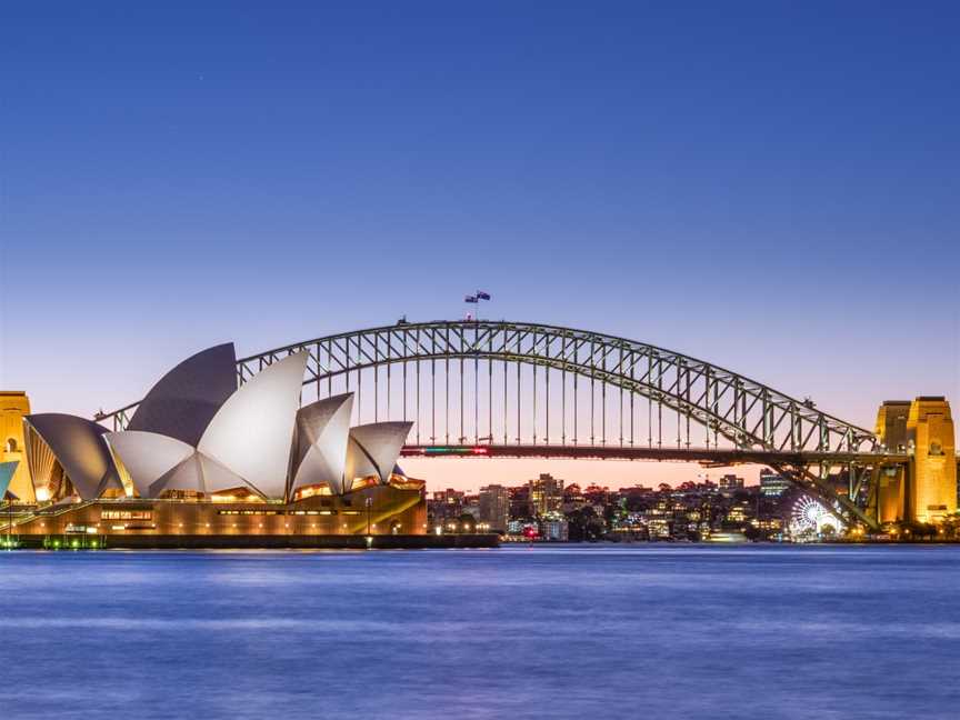 Sydney Opera House and Harbour Bridge Dusk (2) 2019-06-21.jpg