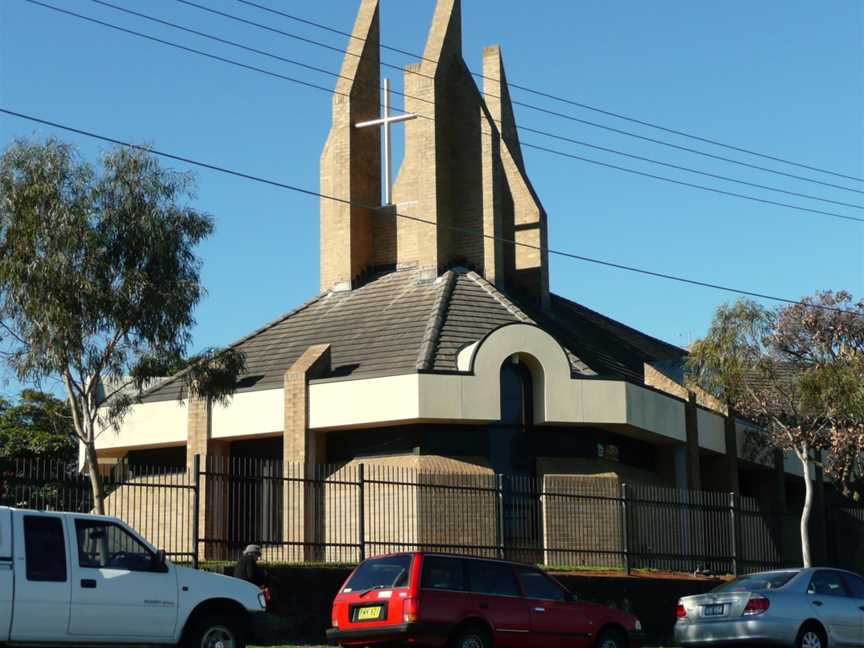 (1) Holy Trinity Church Kingsford Sydney