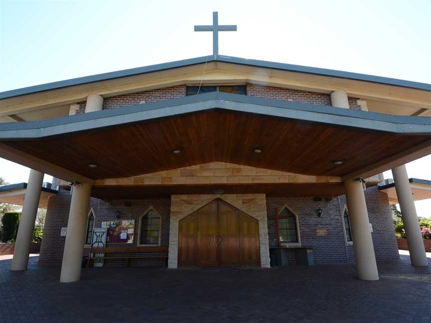 (1) St George Maronite Catholic Church Thornleigh135