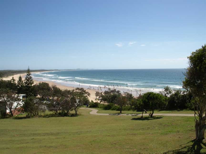 Rainbow Beach at Bonny Hills.jpg