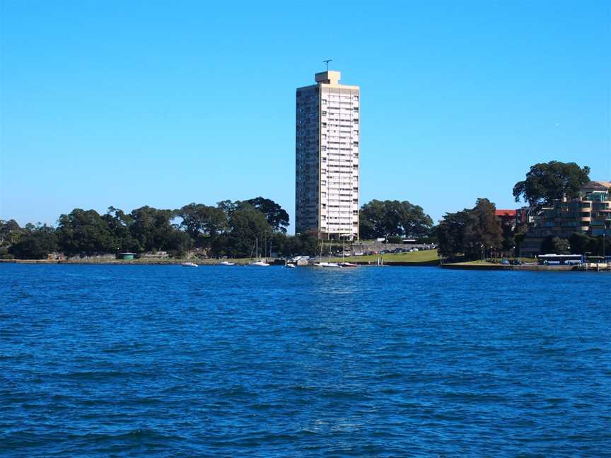 Blues Point Tower September 2012.JPG