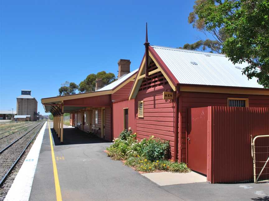 Coolamon Railway Platform