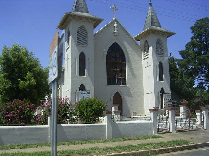 Peak Hill - Church.jpg