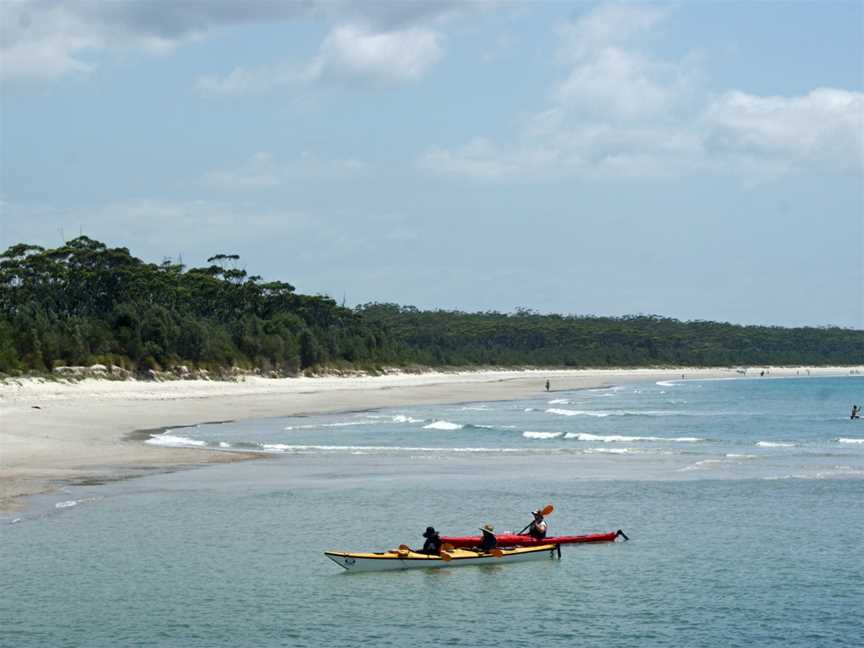 Beach North of Huskisson.jpg