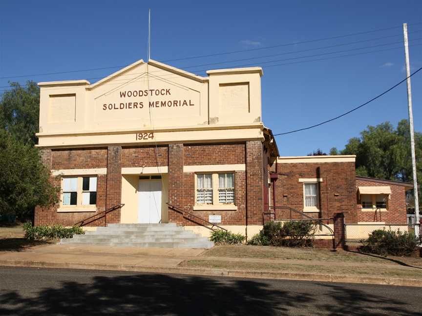 Woodstock Soldiers Memorial Hall