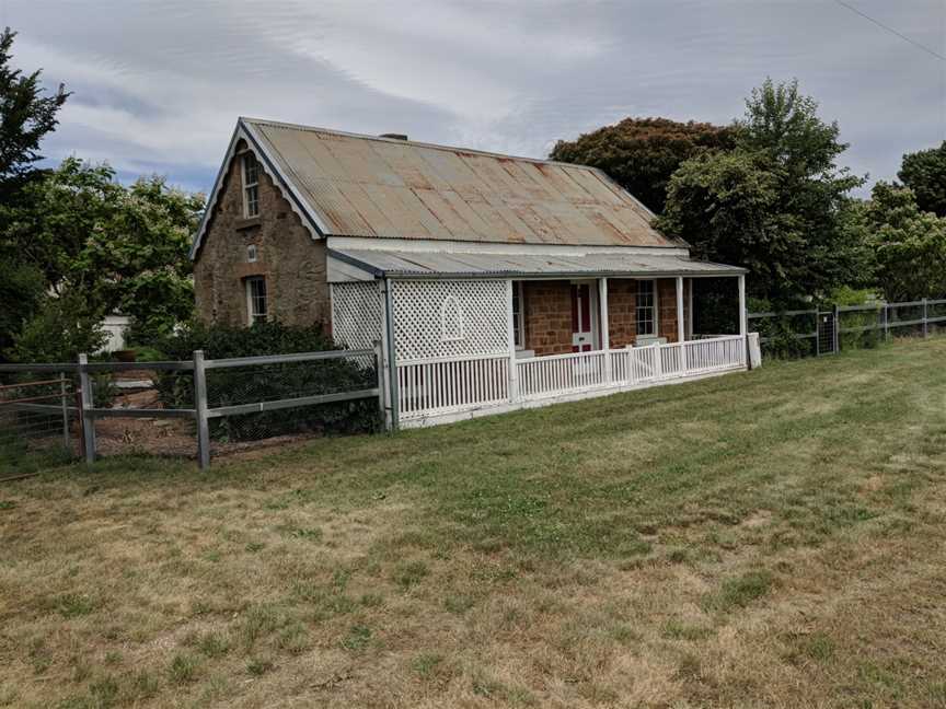 House at Hoskinston, New South Wales.jpg