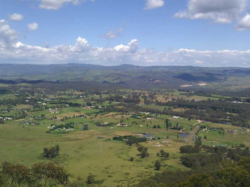 Megalong, NSW (6867001619).jpg