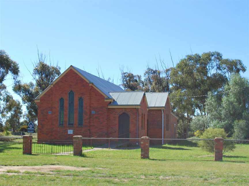 Womboota Uniting Church001