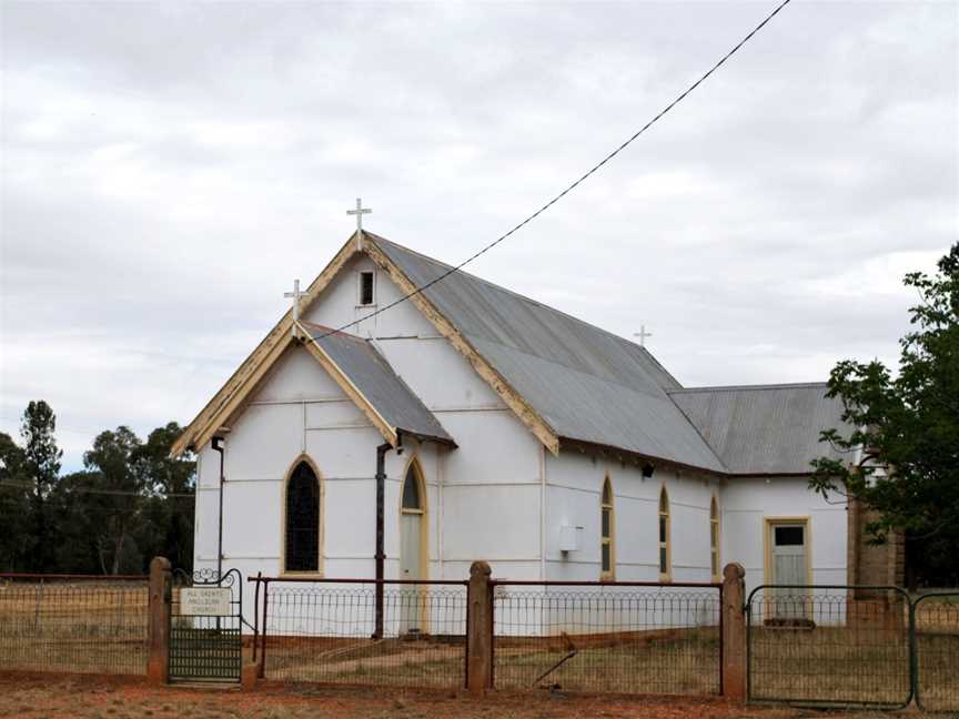 AlbertAnglicanChurch.JPG