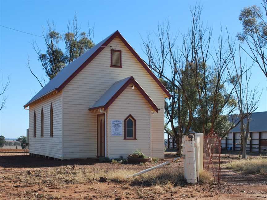 CorobimillaUnionChurch.JPG