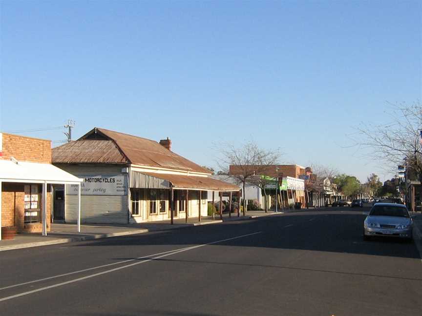 Bordertown street.jpg