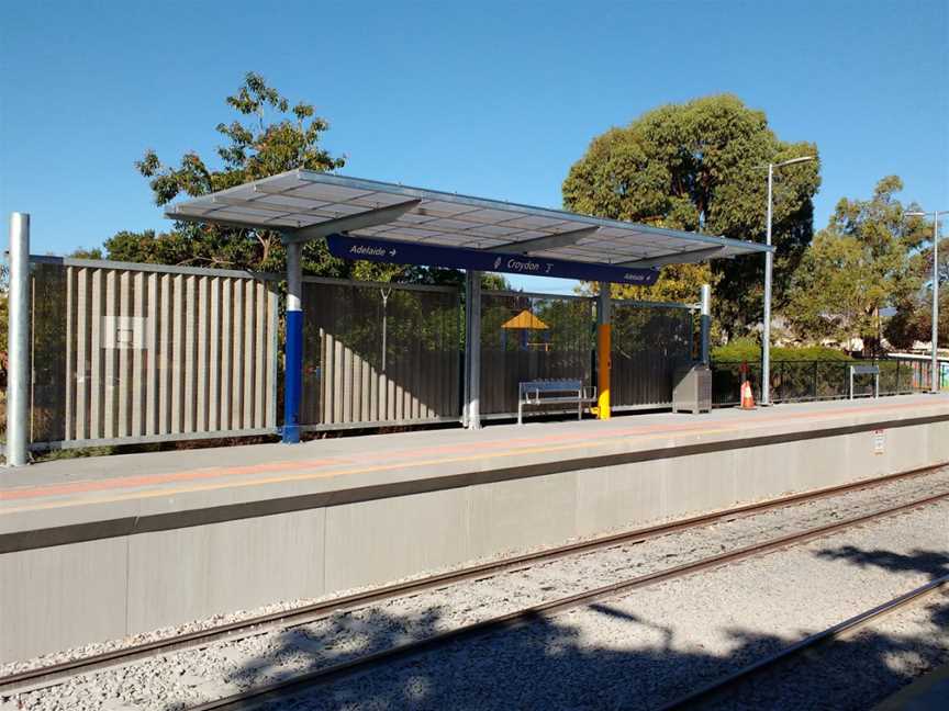 Train Stationat Croydon CAdelaide