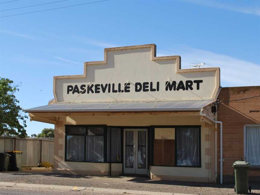 Paskeville Deli Mart