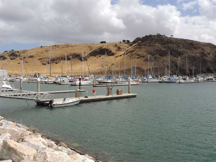 Wirrina Cove marina, South Australia 2015.jpg