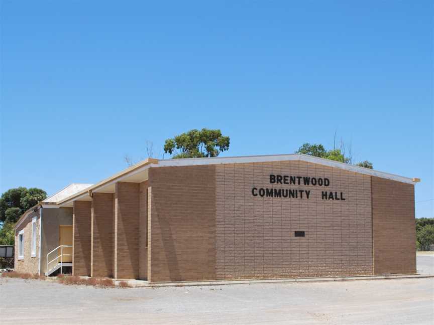 BrentwoodCommunityHall.JPG